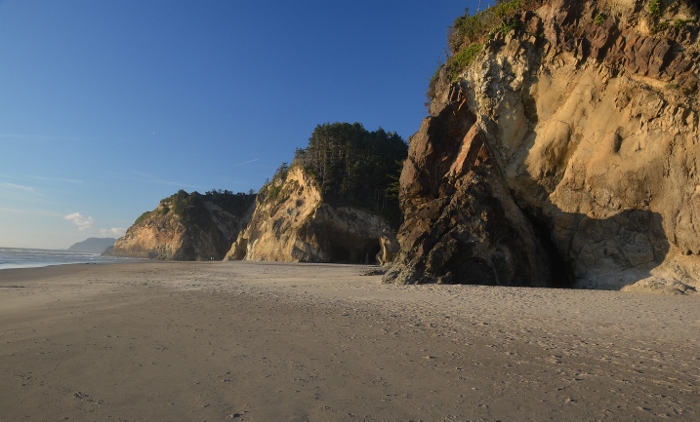 Hug Point Beach